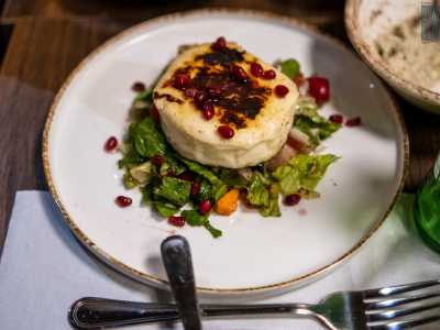 ...l�halloumi (formaggio grigliato)...